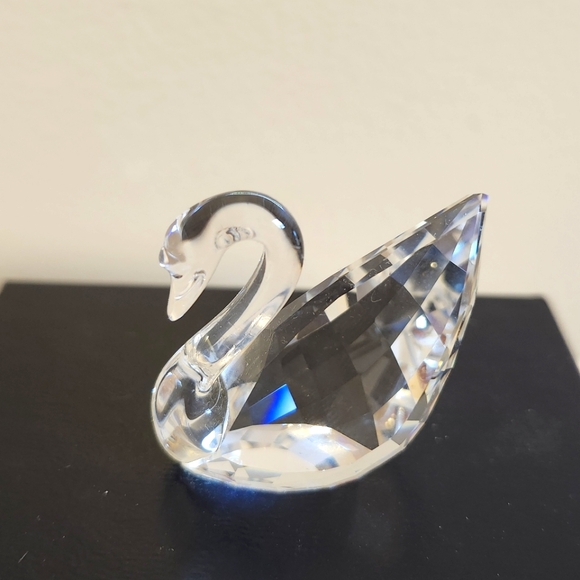 Swarovski Swan - Picture 1 of 2